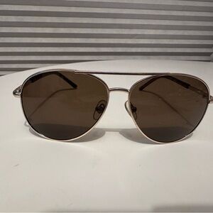 Chic Aviator Sunglasses - Silver Frame with Brown Lenses